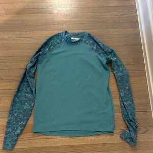 Columbia Teal Shirt with Camouflage Accents